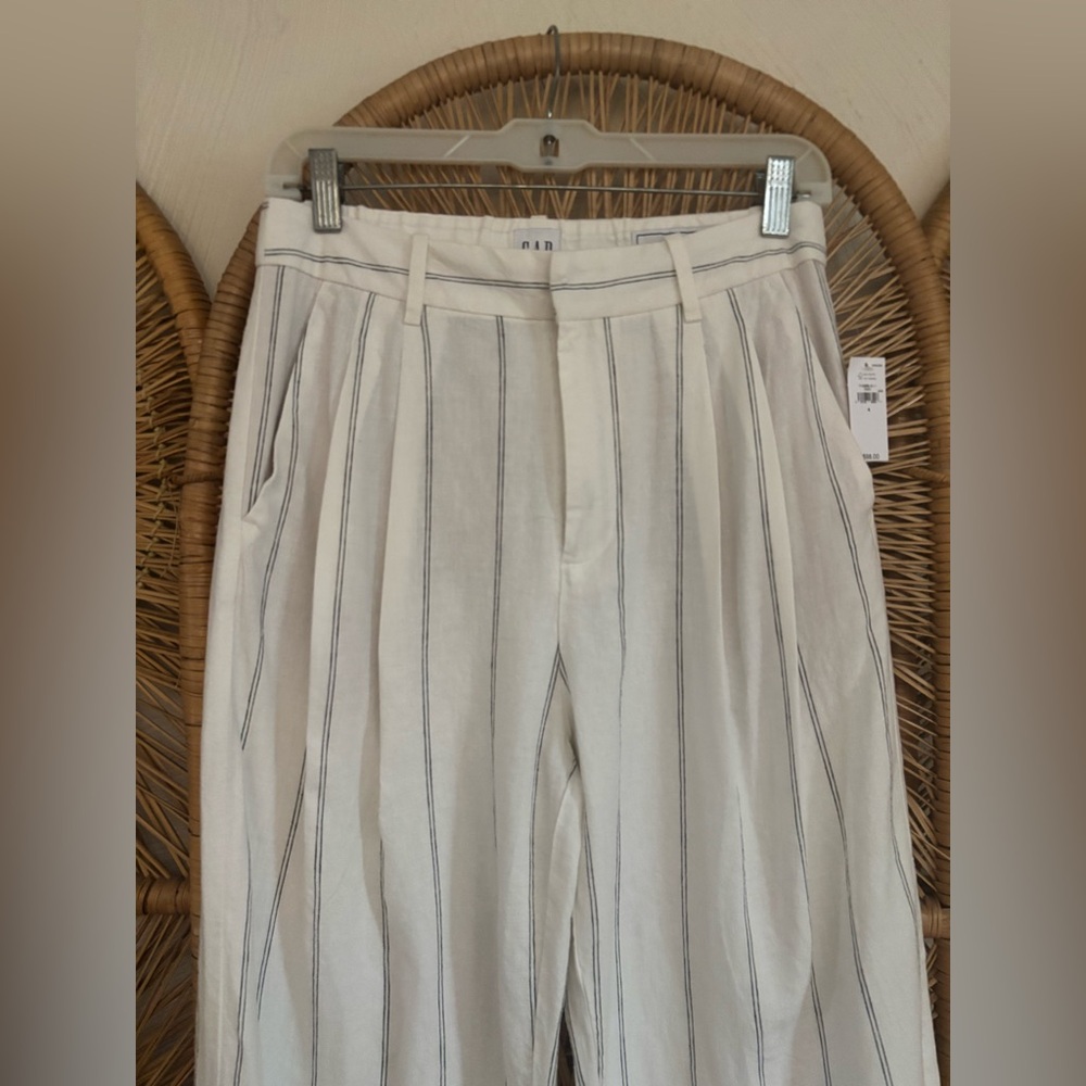 GAP High Rise Linen-Blend Trousers - Picture 3 of 5